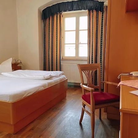 Schwarzacher Hof In Niederbayern Hotel Schwarzach