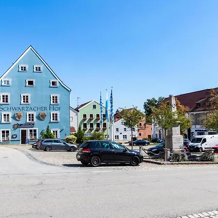Отель Schwarzacher Hof In Niederbayern Шварцах