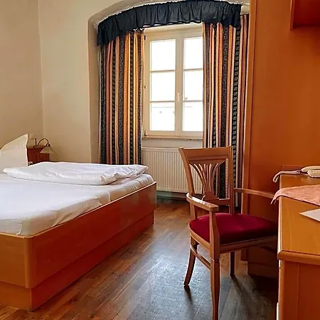 Hotel Schwarzacher Hof In Niederbayern